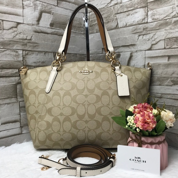 Coach Handbags - 👜‼️SALE‼️🌺SMALL KELSEY SATCHEL 10 1/2"